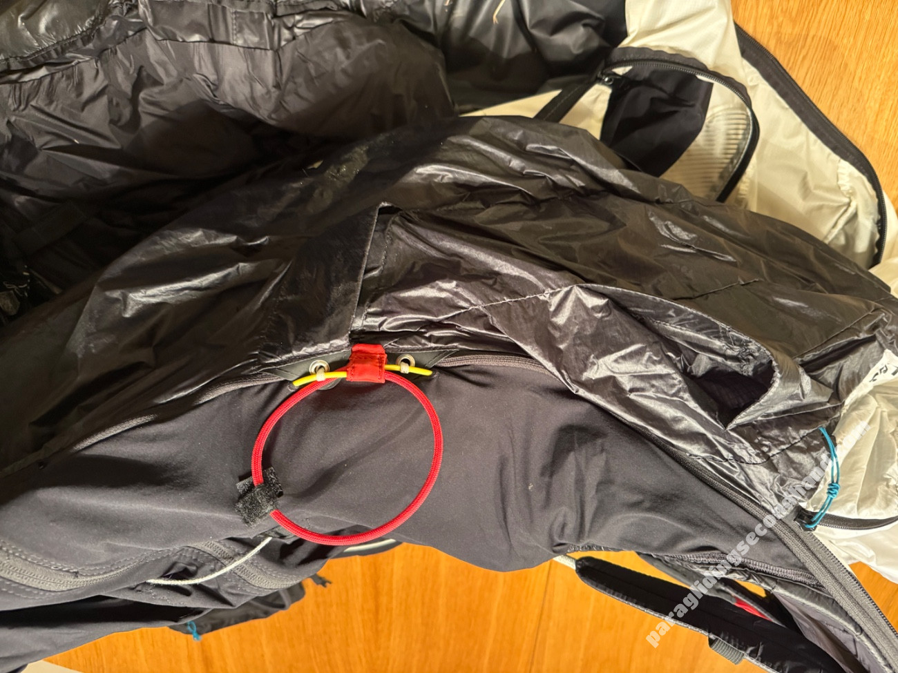 Advance Weightless, L, 2021 - Image 2