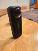 Insta360 X4