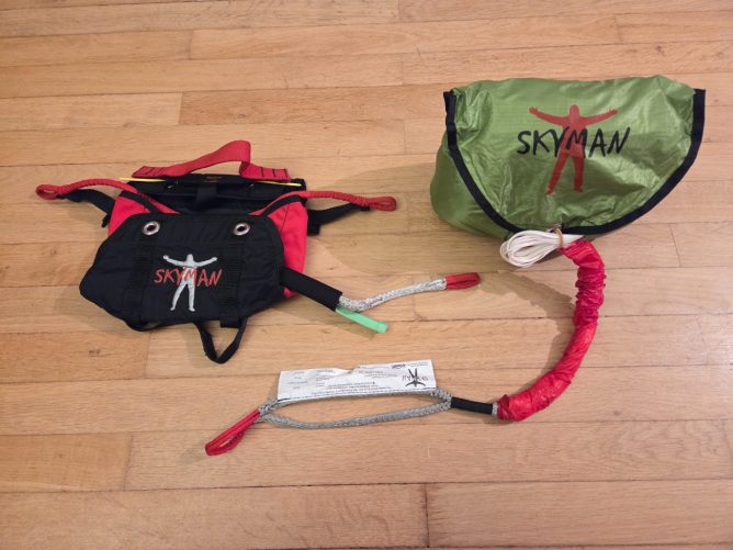 Independence Ultra Cross 100 + Skyman front container
