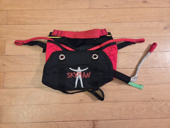 Independence Ultra Cross 100 + Skyman front container