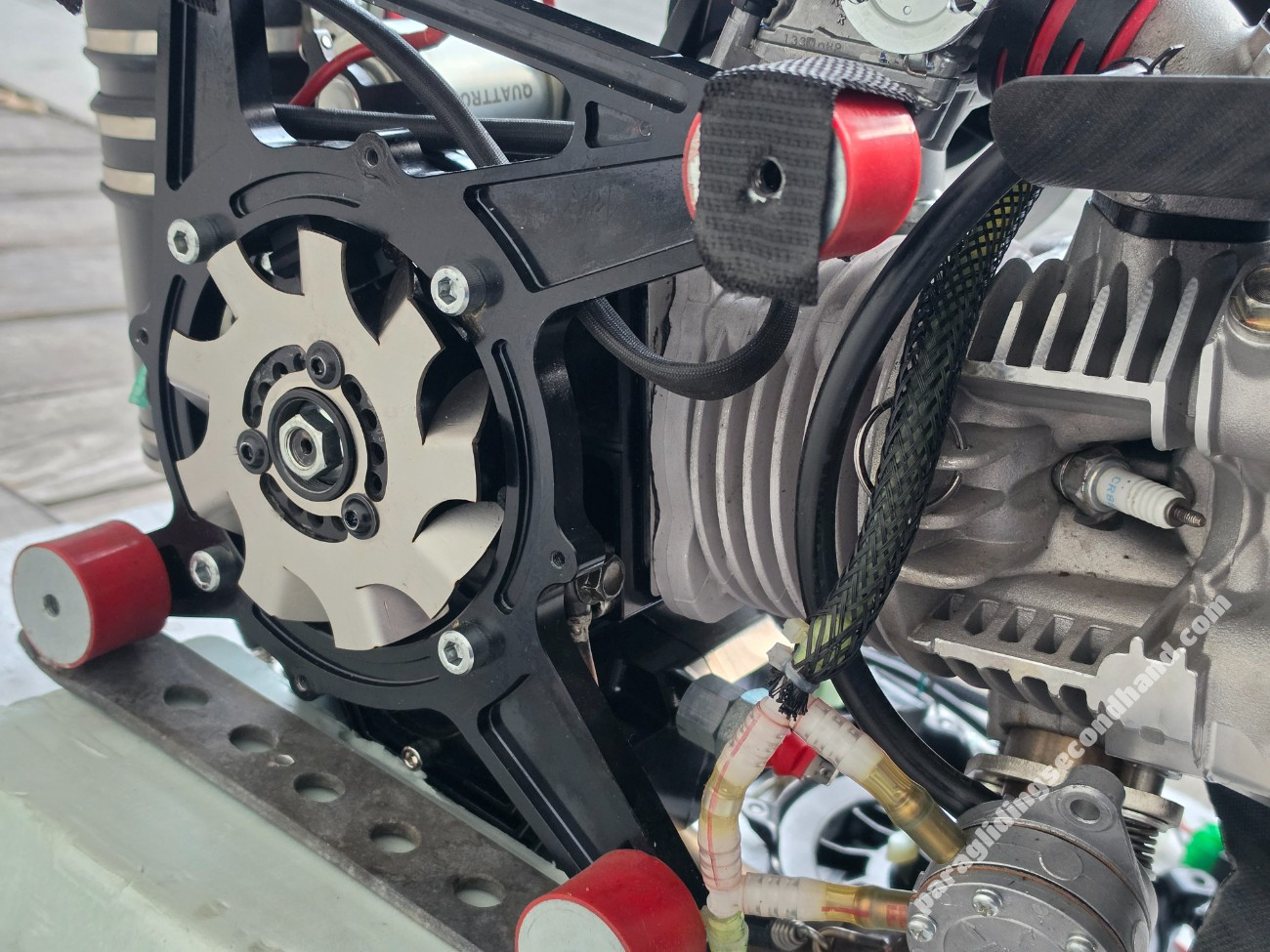 EOS Quattro dual start four stroke engine with 20 hours - Imagen 7