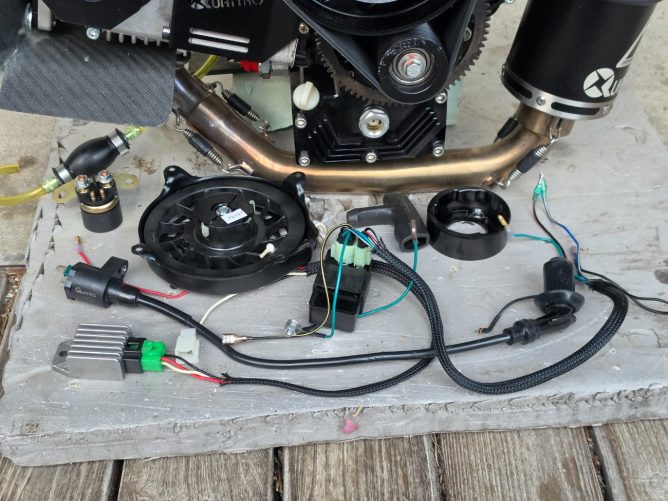 EOS Quattro dual start four stroke engine with 20 hours