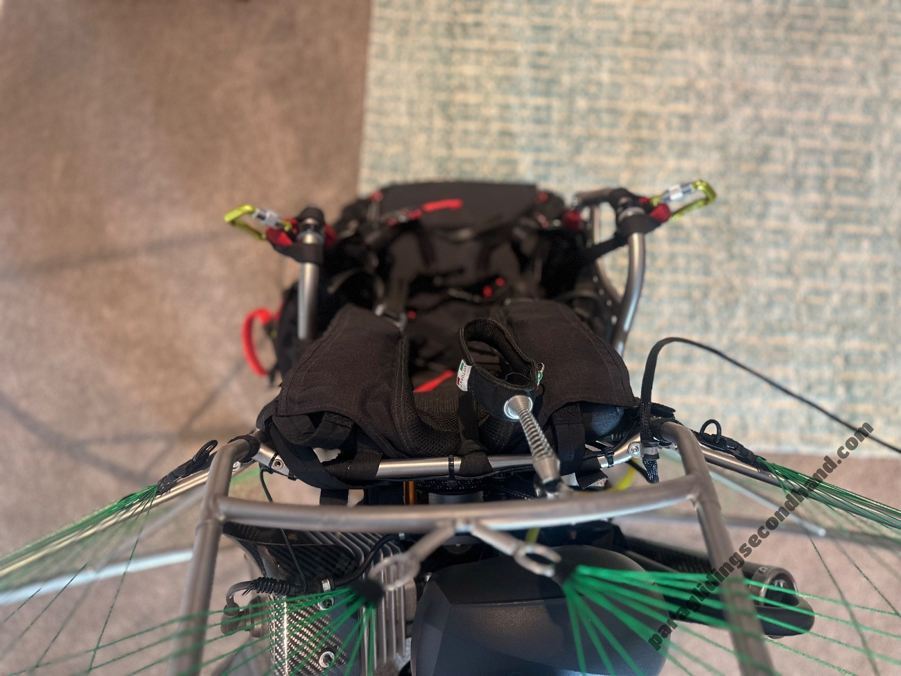 Macfly Moster 185 Paramotor with harness/reserve - Image 3