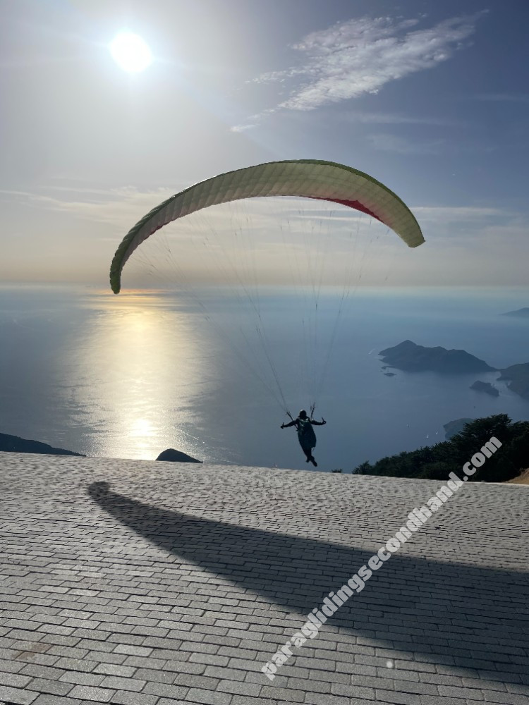 Gin Calypso, S, 100h + Supair Altirando Lite 2 (M) + reserve <100kg + flight deck
