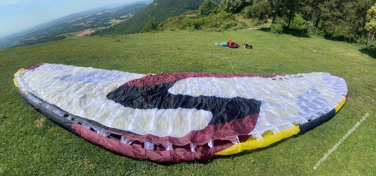 Sky Paragliders Kudos 2 L (85-110) 20hrs + Sky Paragliders GII 4 L + EYRIE 2 Backpack + Concertina bag + Reserve