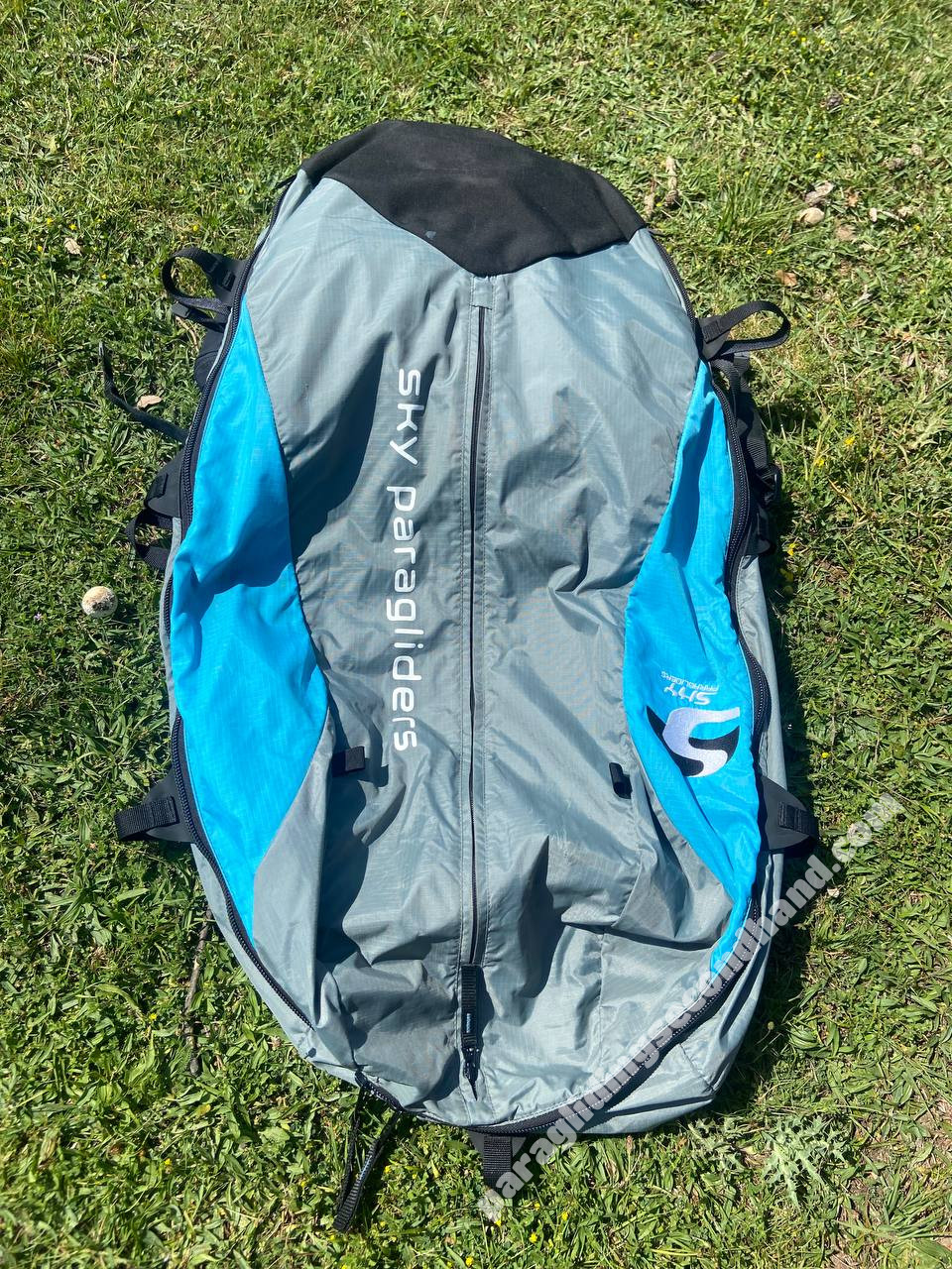 Sky Paragliders Kudos 2 L (85-110) 20hrs + Sky Paragliders GII 4 L + EYRIE 2 Backpack + Concertina bag + Reserve