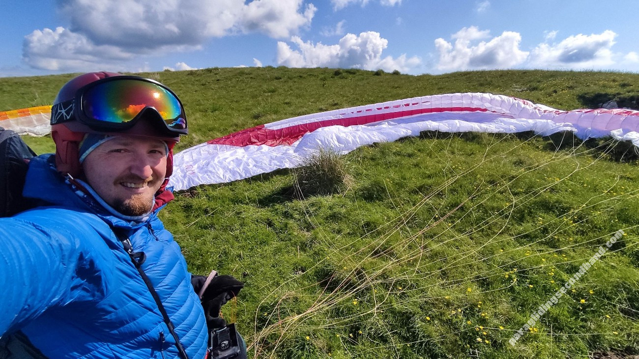 GIN Gliders Bonanza 2, M, 2021, (85-105kg), 77h