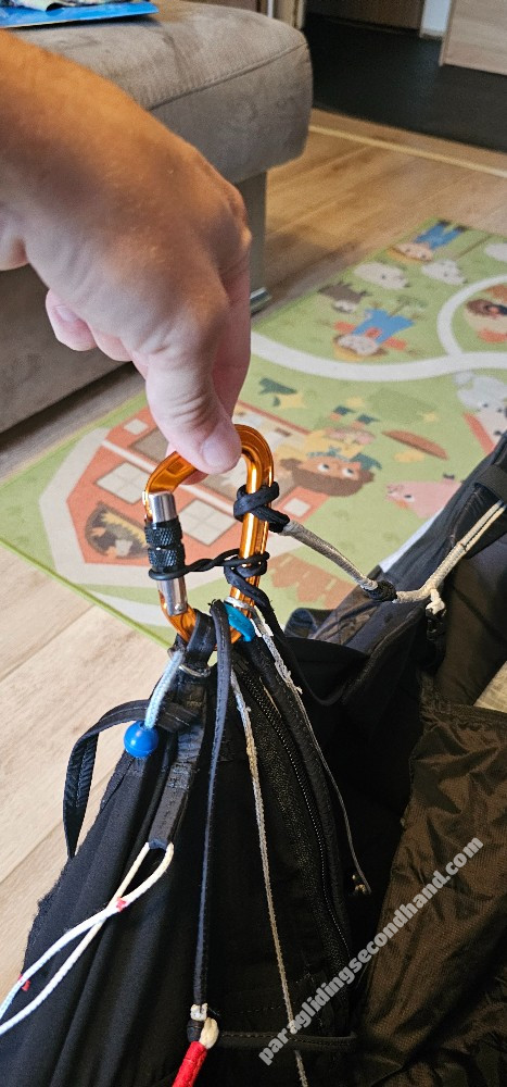 Advance Weightless, M, 2024