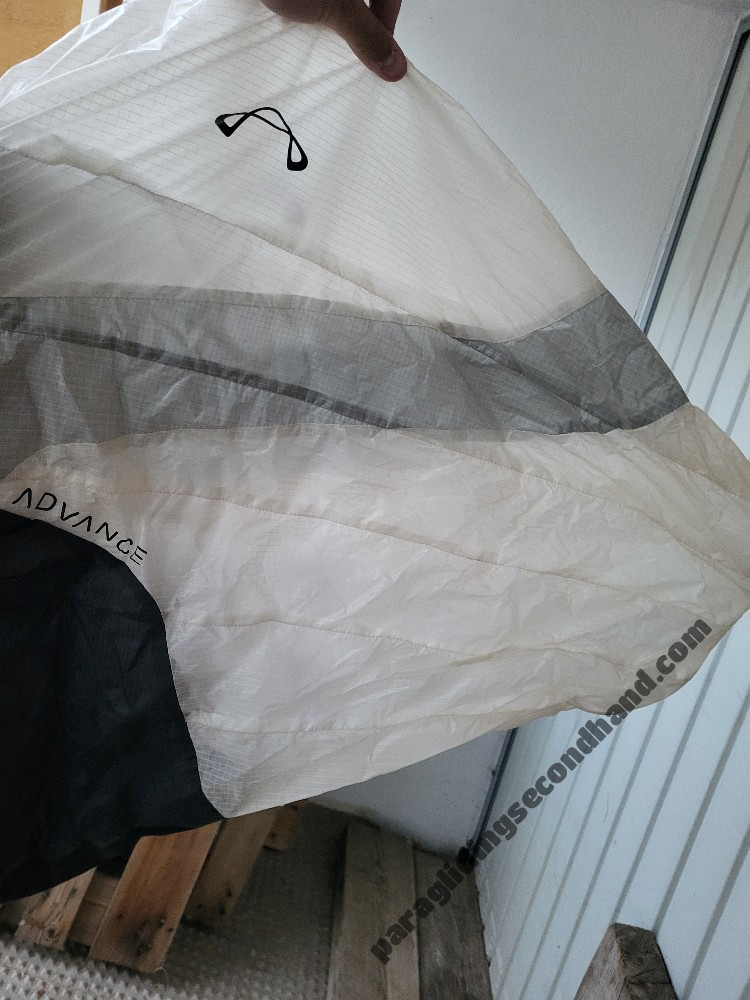 Advance Weightless, L, 2022