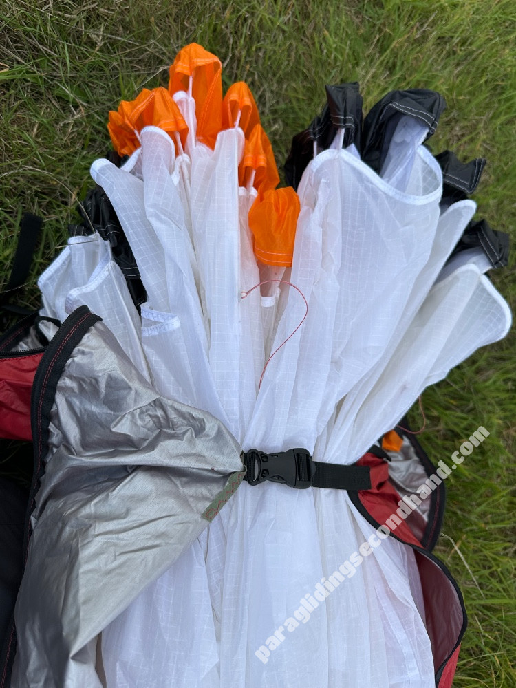 UP Trango X (Latest 2.5 liner), L, 2023, (100-125kg), 40h