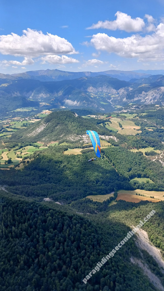 Zoom Paragliders X2C, 105, 2024, (85-107kg), 110h