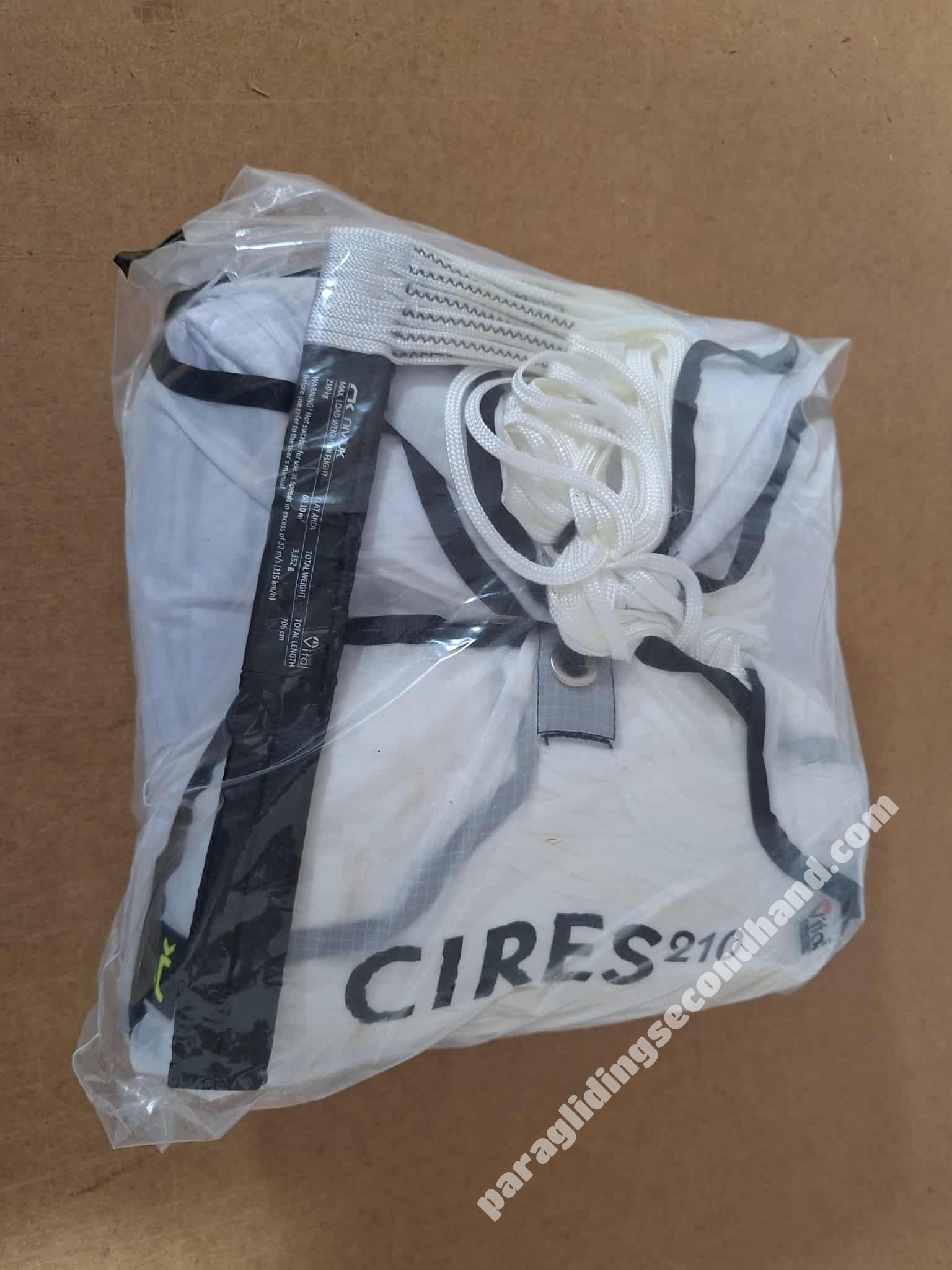 Niviuk paragliders Cires 210