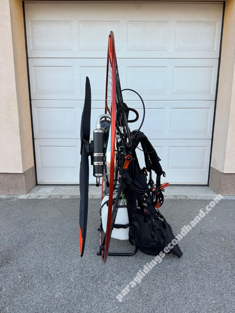 Flyproducts Rider Frame | Minari F1 200cc with Clutch & 140 cm Blades – Special Edition Set