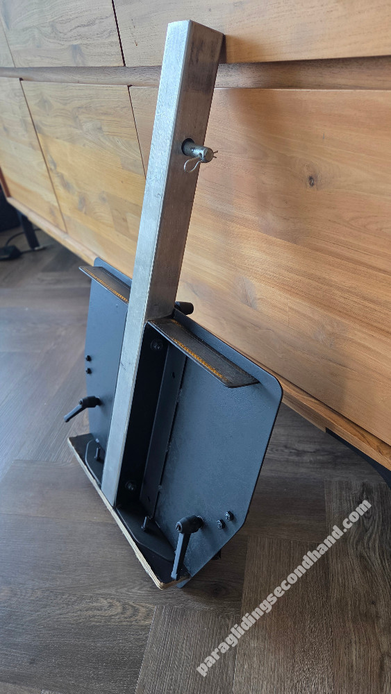 paramotor hitch rack for parajet maverick