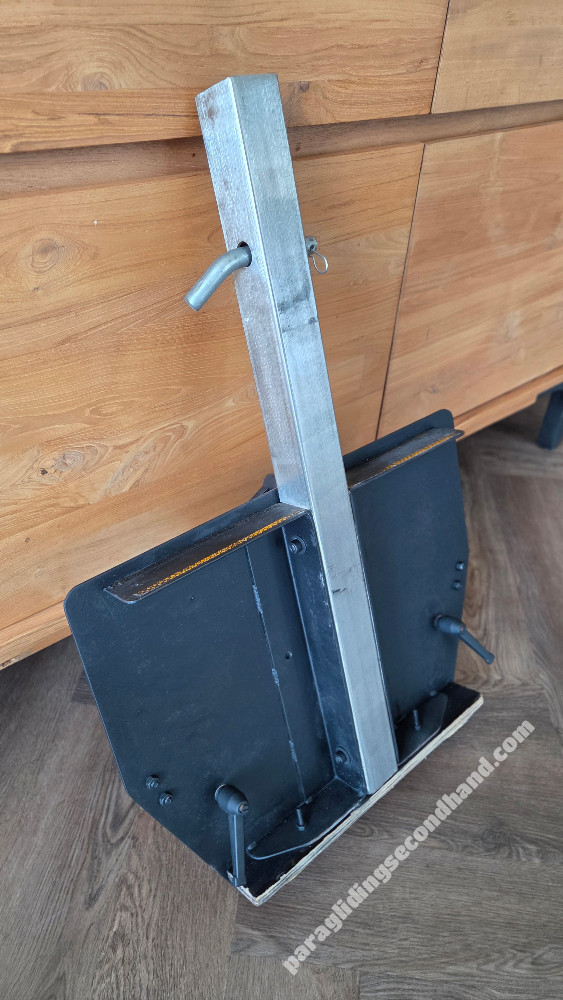 paramotor hitch rack for parajet maverick