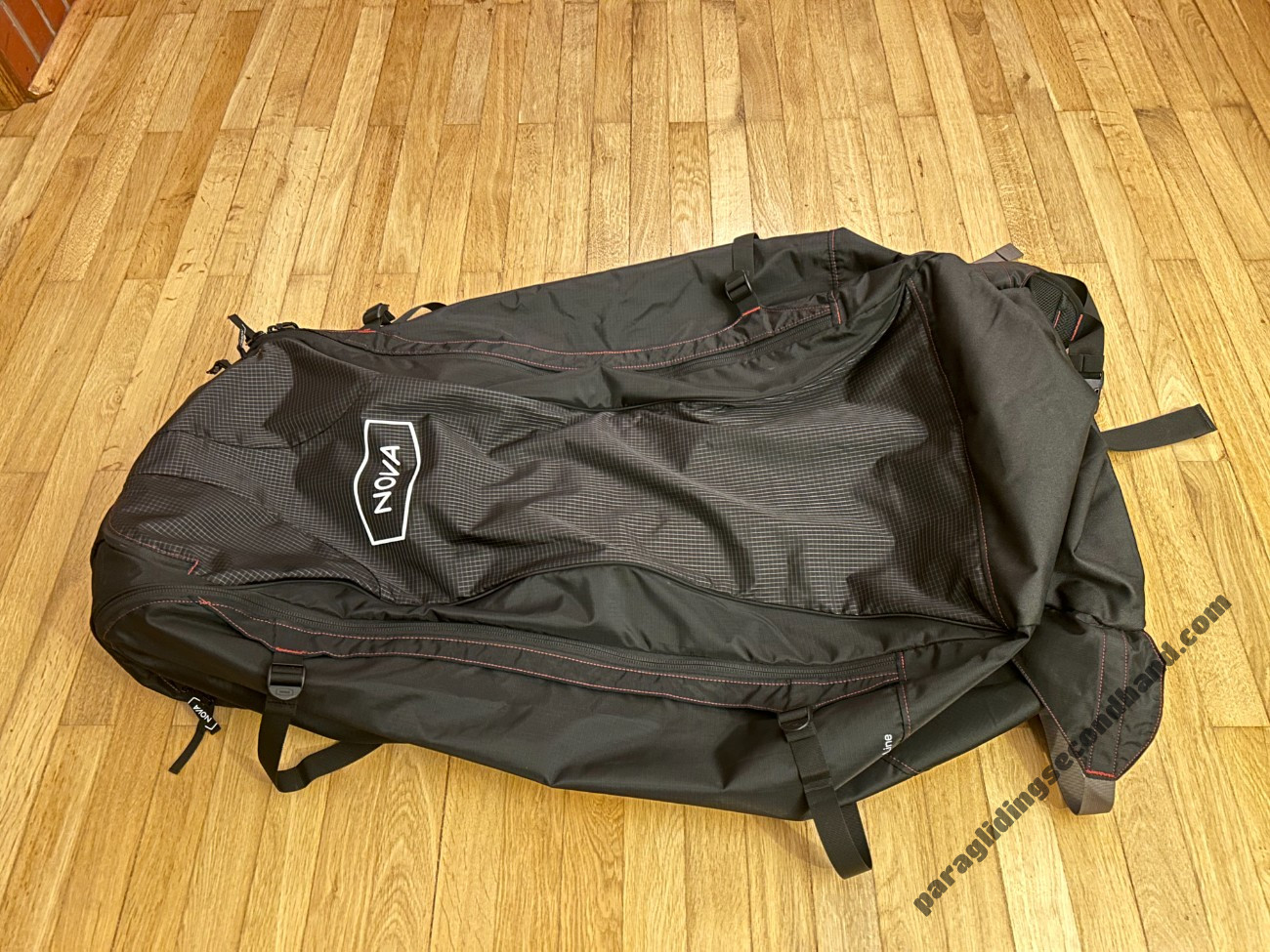 Nova Pure Black Line, S (110 Liters)