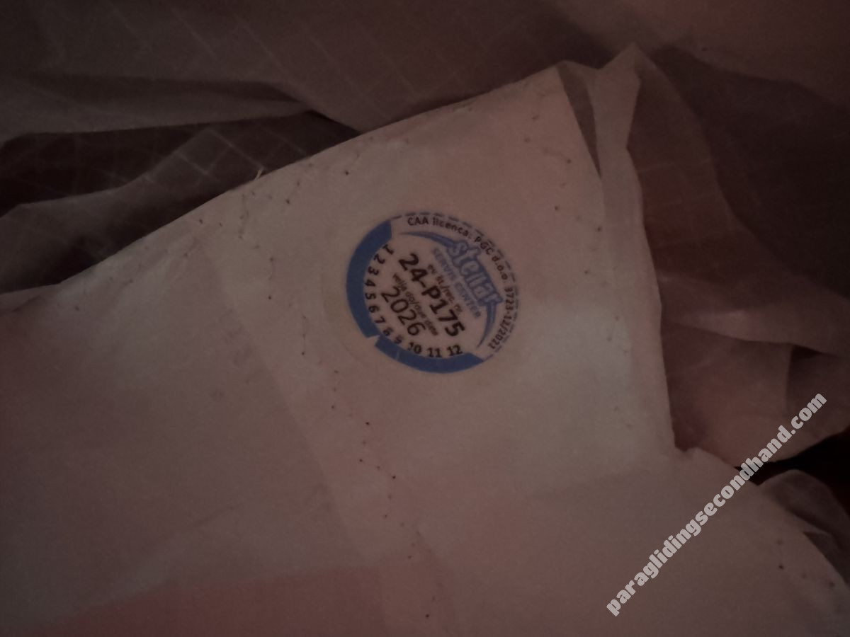 GIN Gliders EXPLORER 2, M, 2021, (85-105kg), 50h