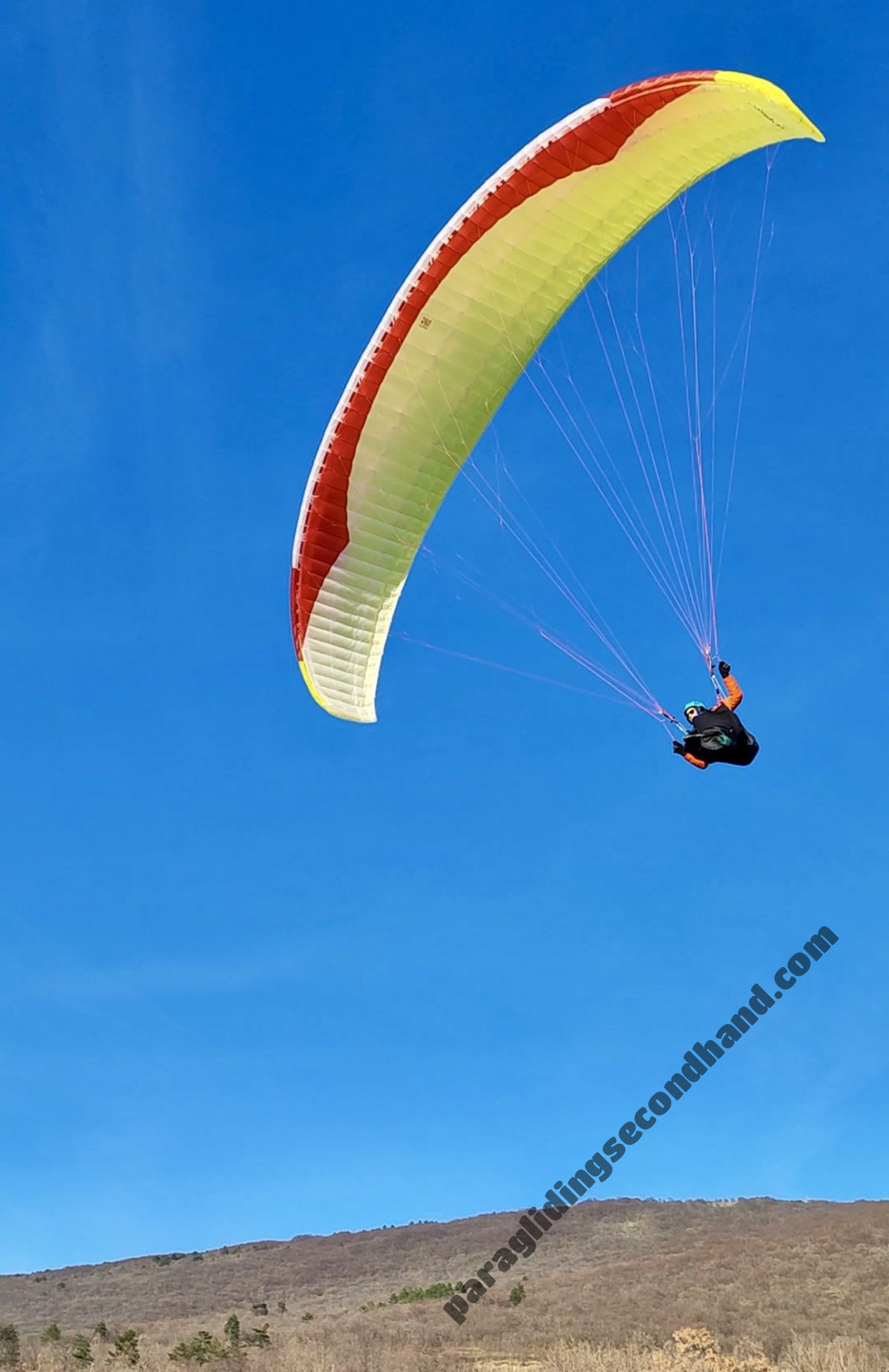 GIN Gliders EXPLORER 2, M, 2021, (85-105kg), 50h