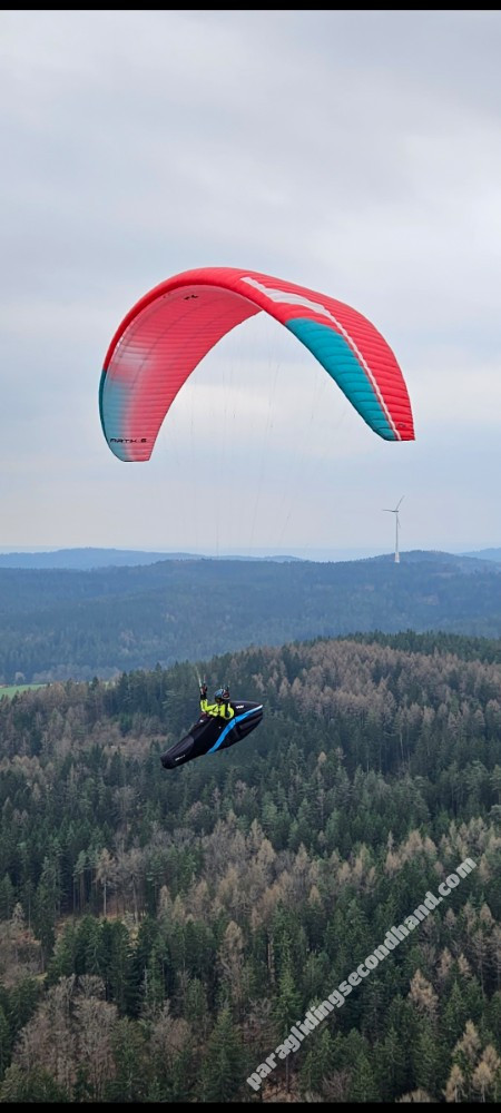 Niviuk Artik 6, 23, 2022, (70-90kg), 120h