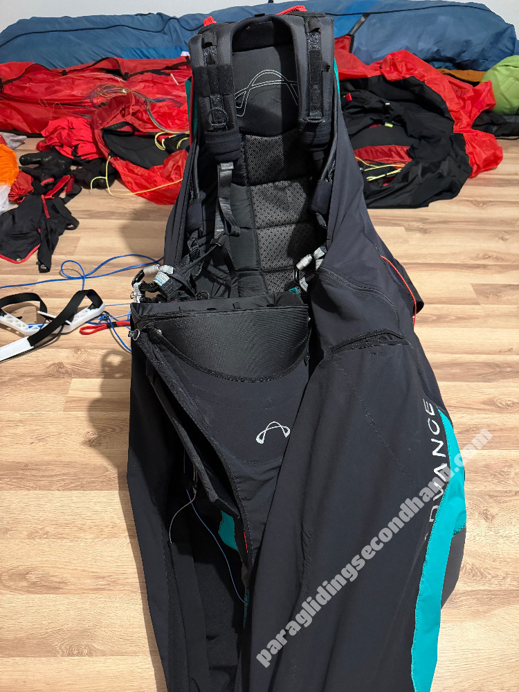 Advance Impress 4, L