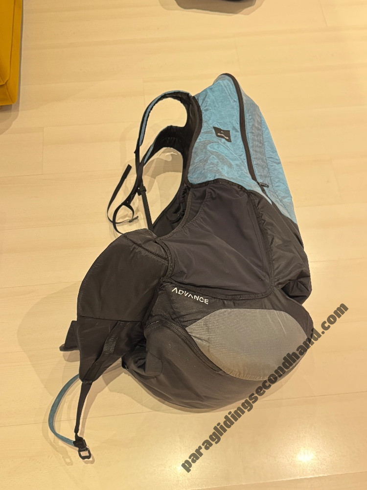 Advance Bipro 4 L  Bipax, L, 2025