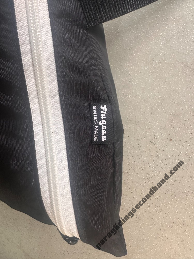 Flow PER  CANI, L, 2025