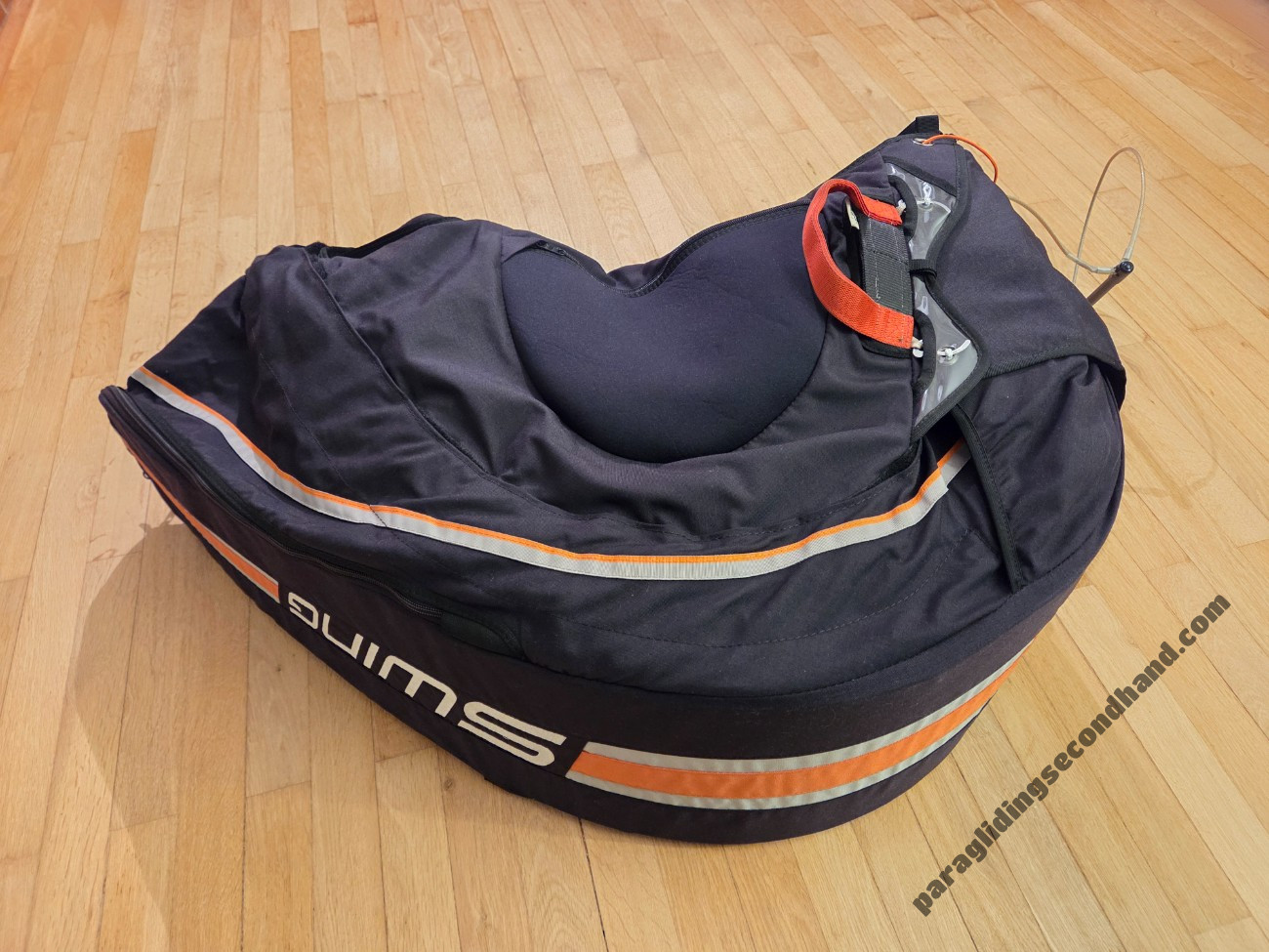 FULL SET: Ozone Element, EN-A, XS (55-75kg) + Swing Connect 2, M (actually S) + Sky Spare Light, M + Backpack.