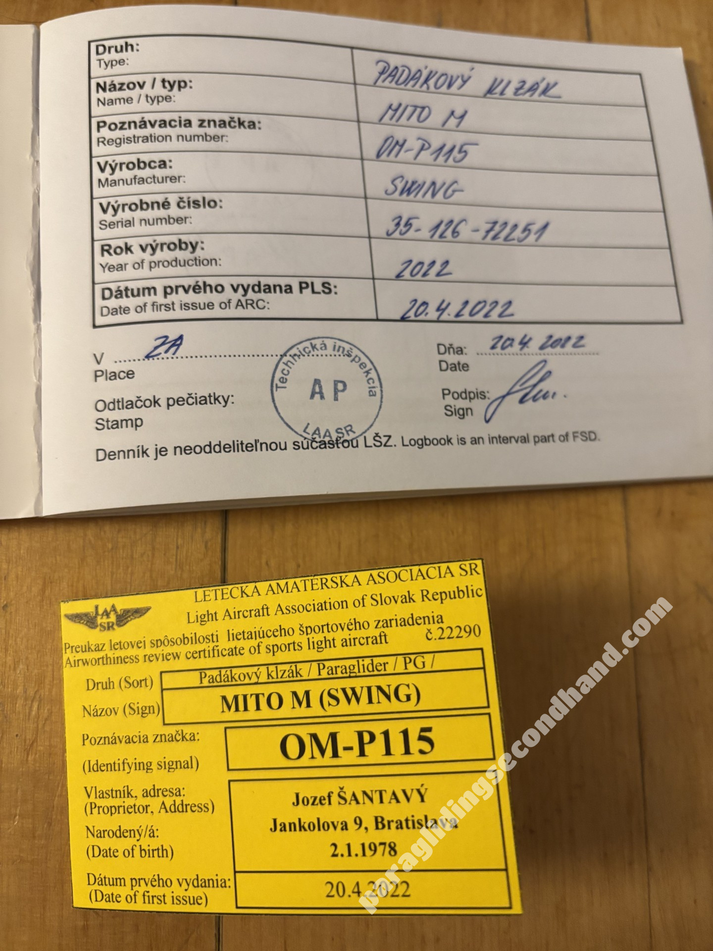 paraglide Swing Mito RS 2022 Fire (M), harness Exence XL , reserve Swing Escape L 2023, bag Swing Sherpa