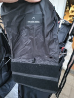 Advance WEIGHTLESS, L, 2022