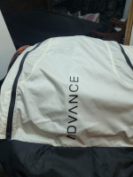 Advance WEIGHTLESS, L, 2022