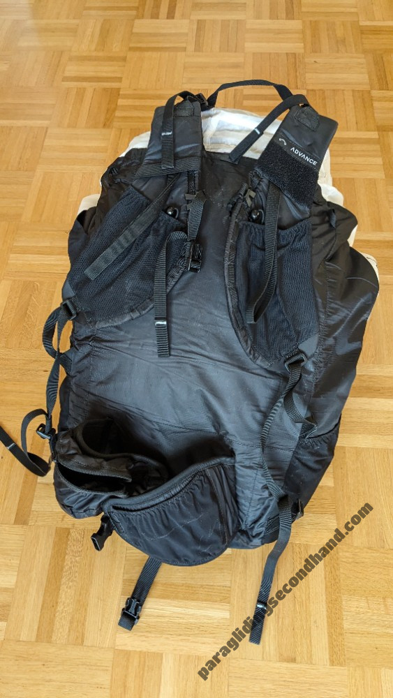 Advance Weightless, M, 2023