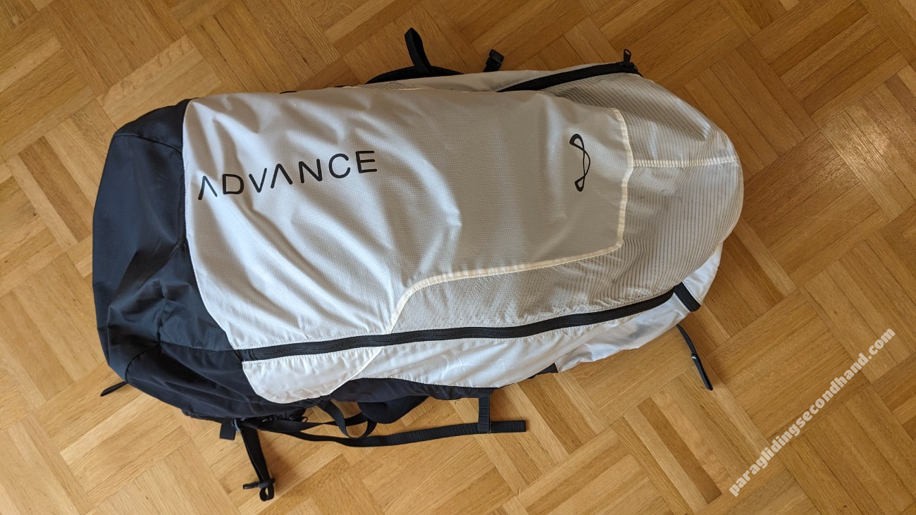 Advance Weightless, M, 2023