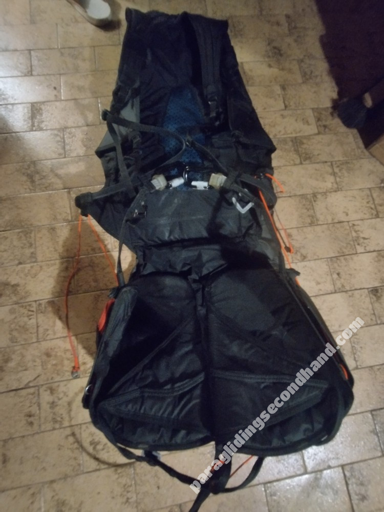 Advance EASINESS 3 with Reserve, L, 2020