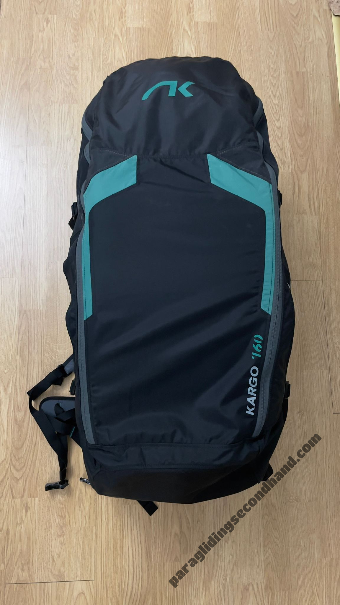 Niviuk Makan, L, 2025