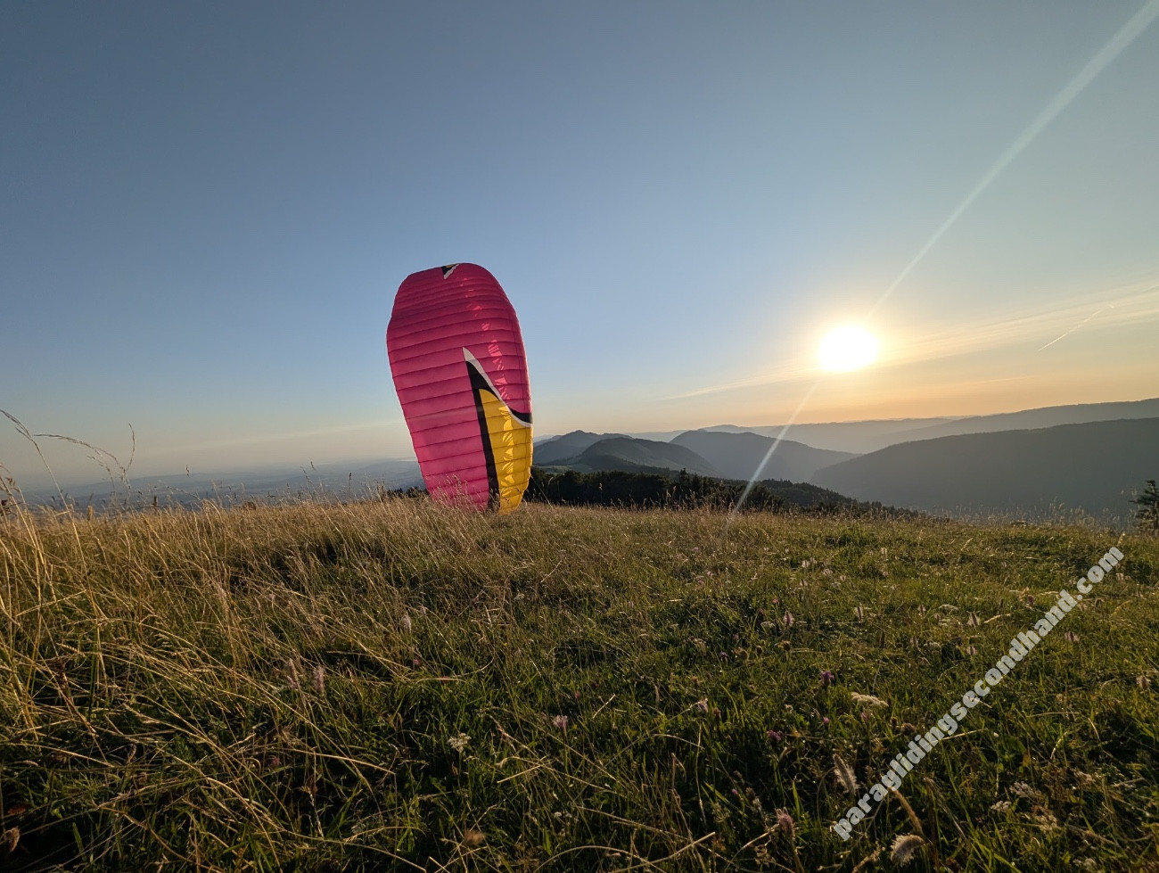 Niviuk Koyot 4, 28, 2022, (90-115kg), 40h