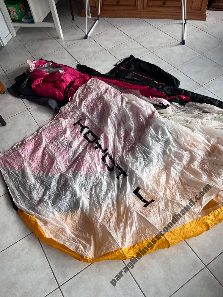 Niviuk Koyot 4, 28, 2022, (90-115kg), 40h