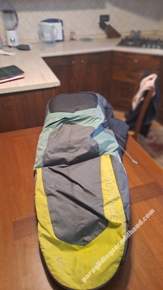 Advance Lightness 3, M