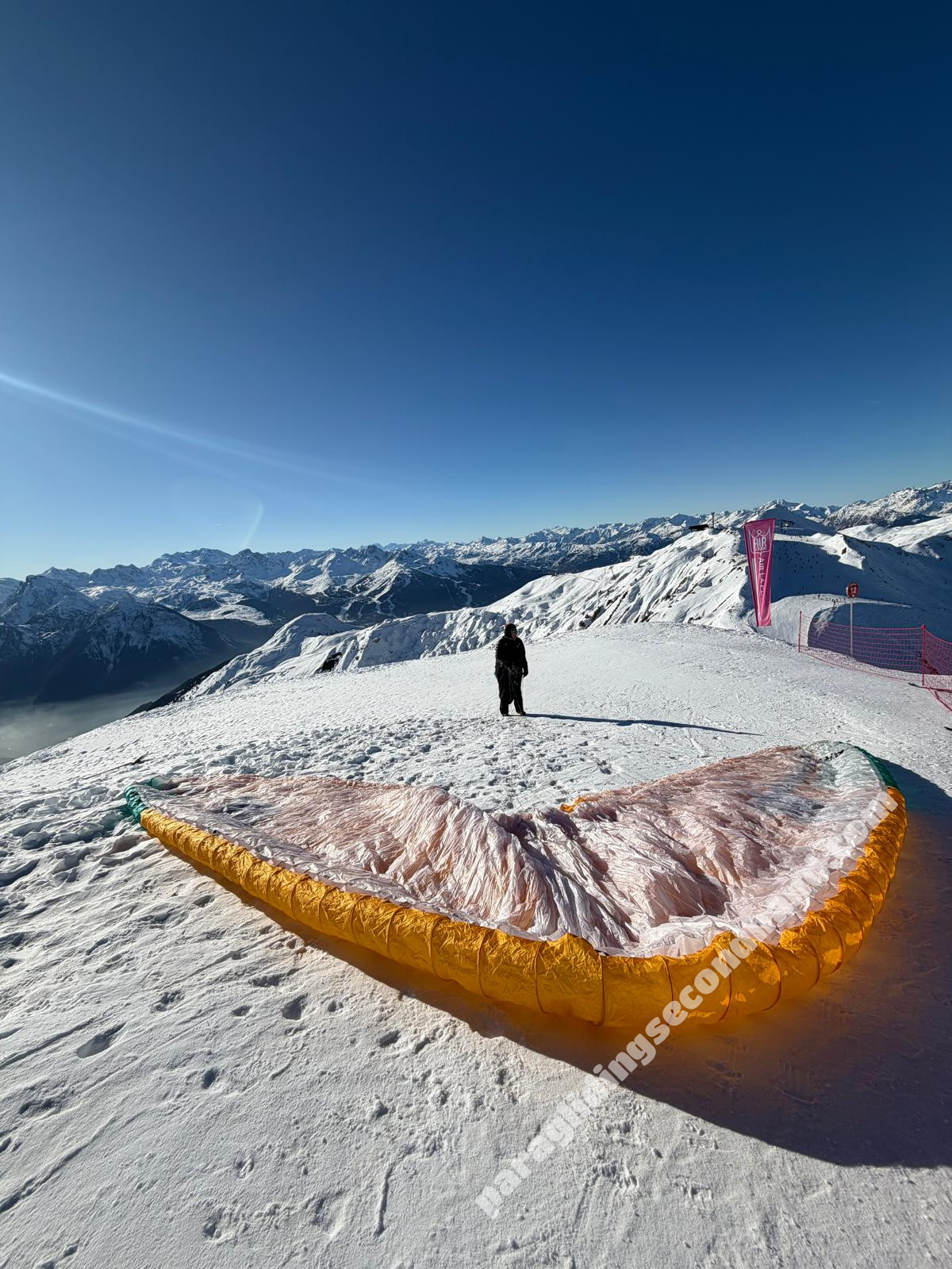 Niviuk Artik R, 23, 2022, (75-95kg), 100h