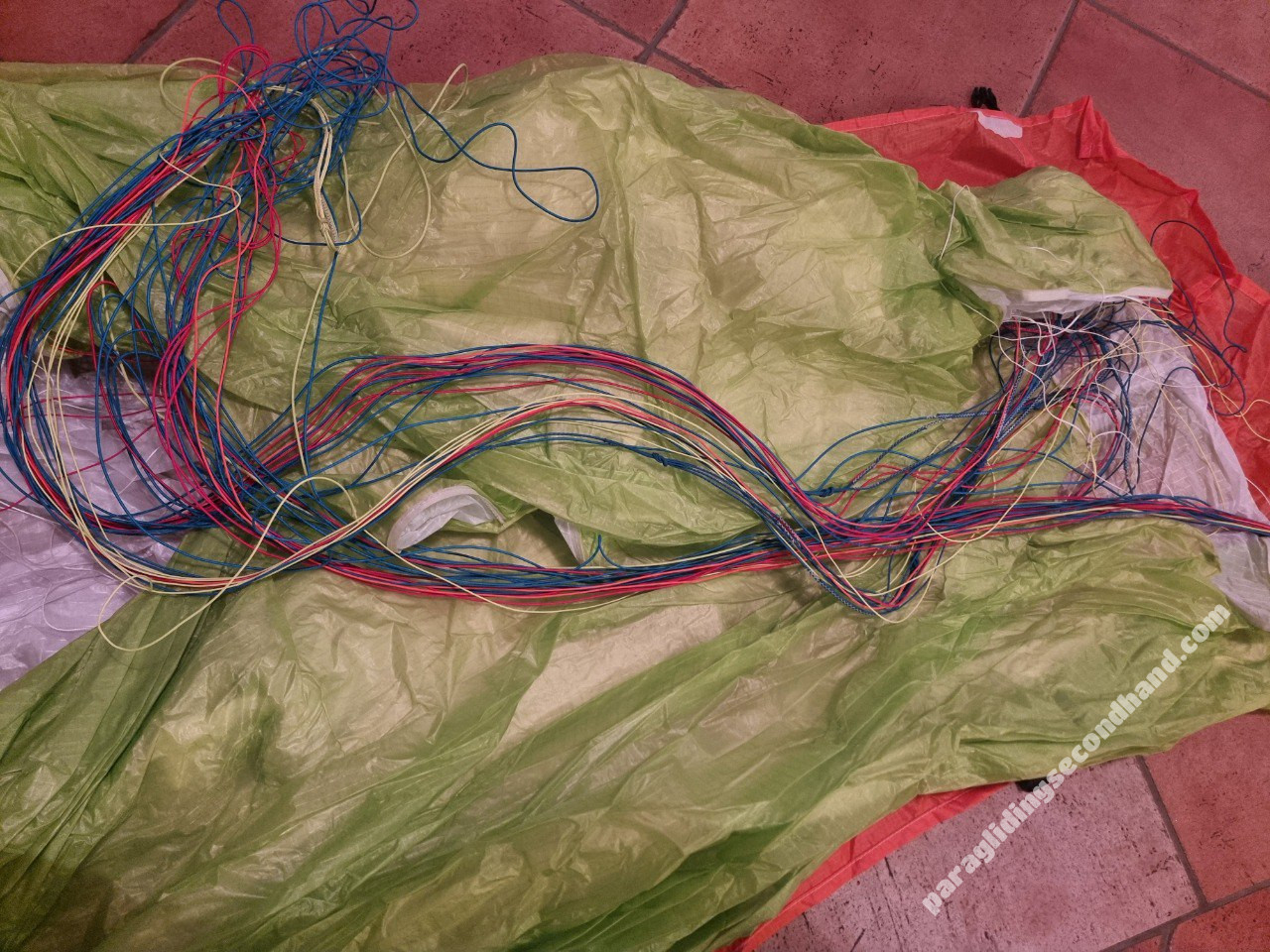 Gin Yeti 5 50-75kg (-90kg) & Wani Light 2 & reserve & vario as new